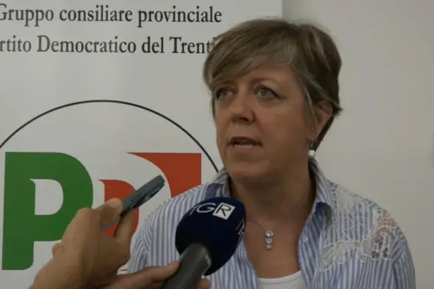 Endometriosi in Trentino: Parolari denuncia i ritardi nelle cure