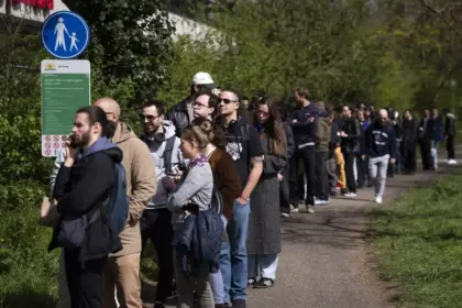 M5S, 100 incontri nelle piazze: il piano per il nuovo programma